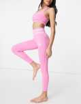 Спортен клин и спортно бюстие Adidas