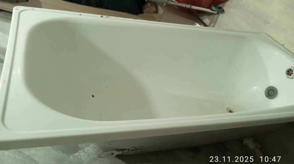 Продам Ванна не дорого