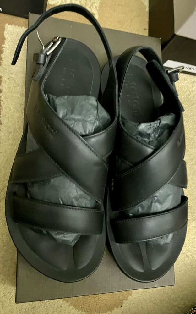 Новые сандали от Amadeo Testoni Italy