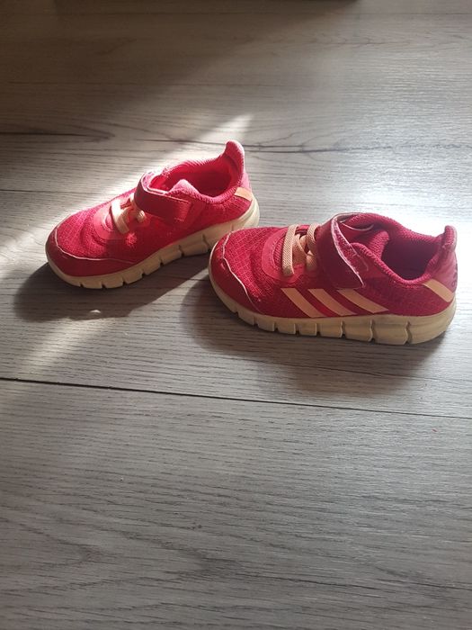 Маратонки Адидас 24н