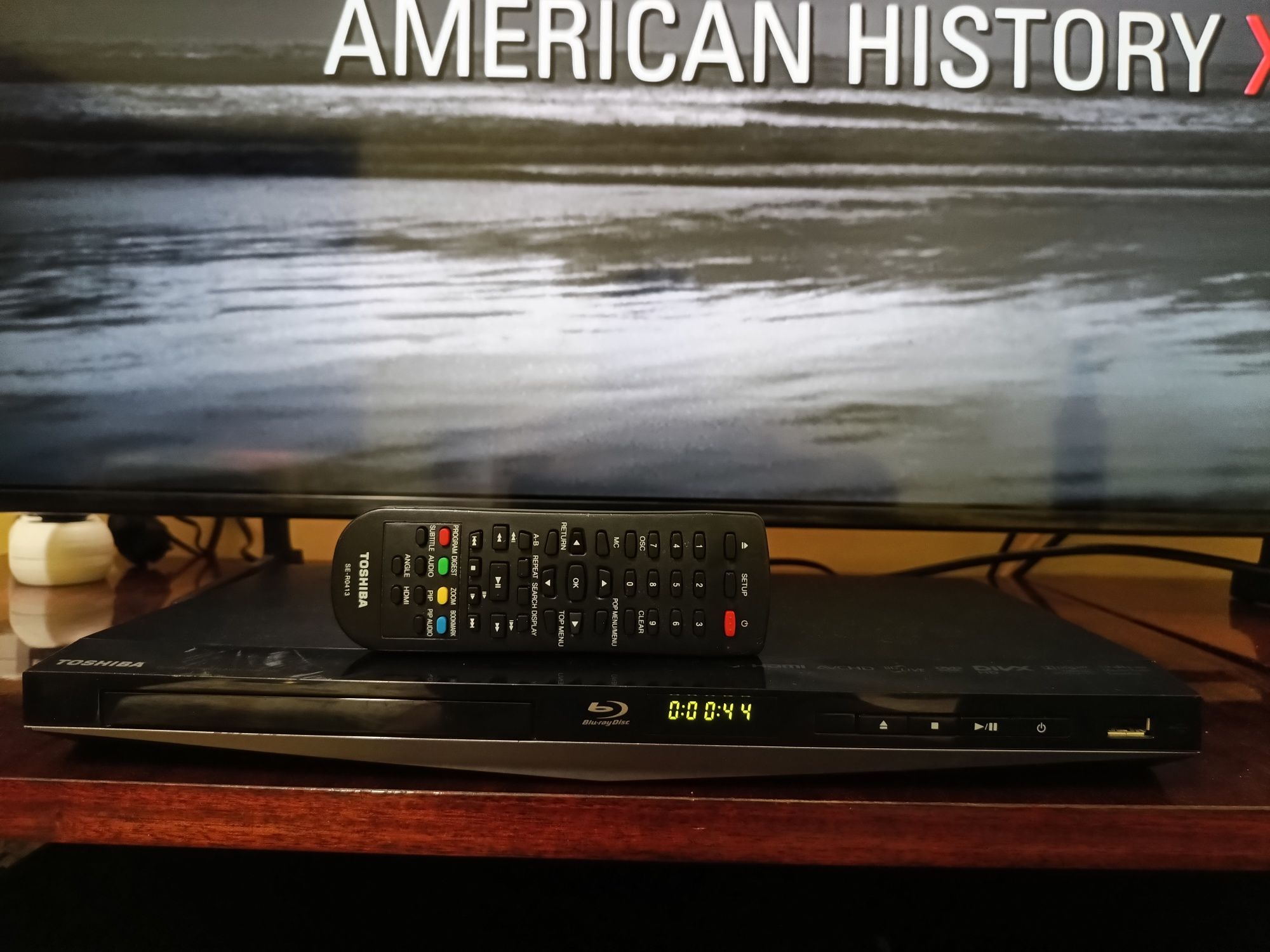 Blu-Ray Toshiba cu telecomanda