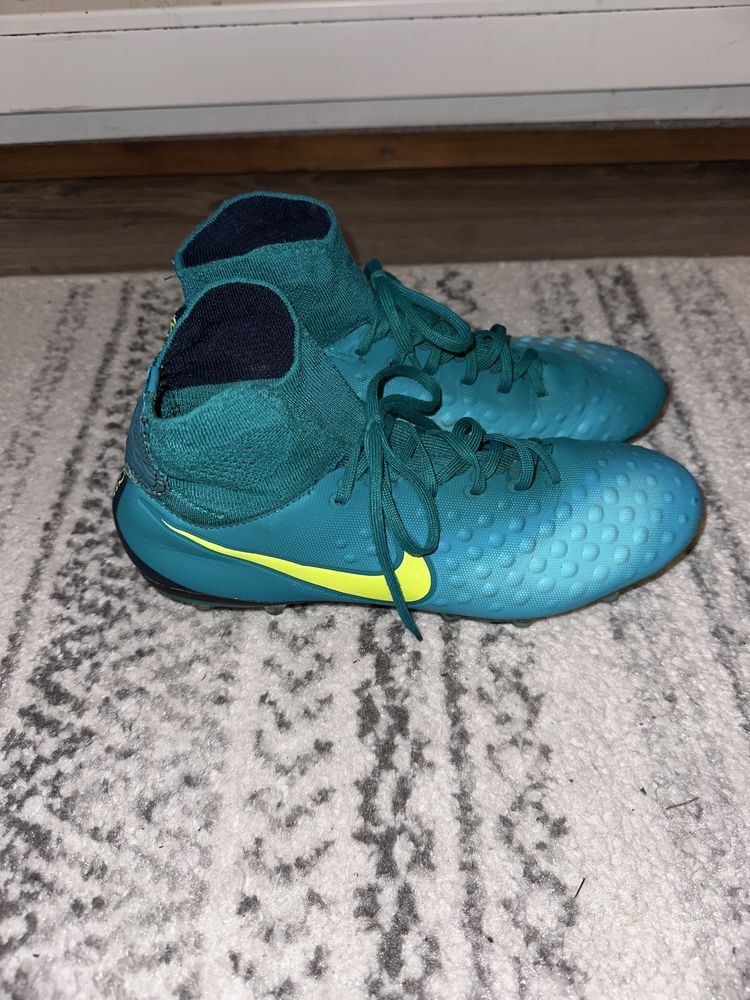 Ghete Nike marimea 40