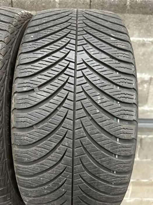 Anvelope 225/45 R17 GOOD YEAR iarnă (m+s)