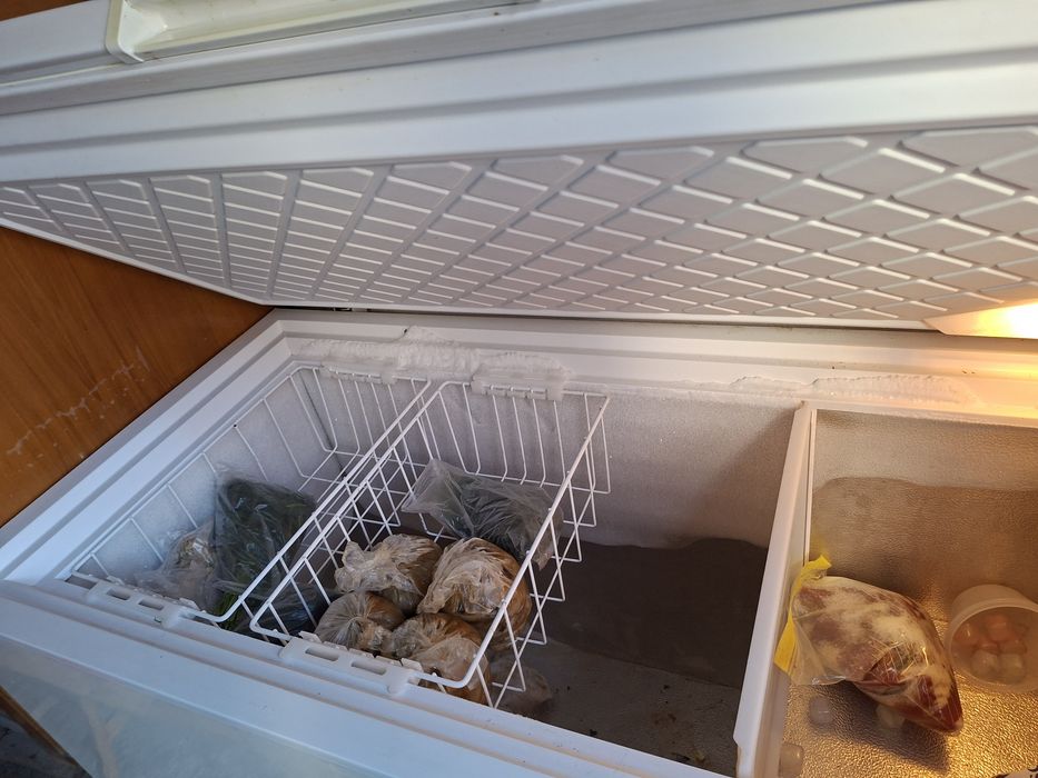 Vand lada frigorifica mare