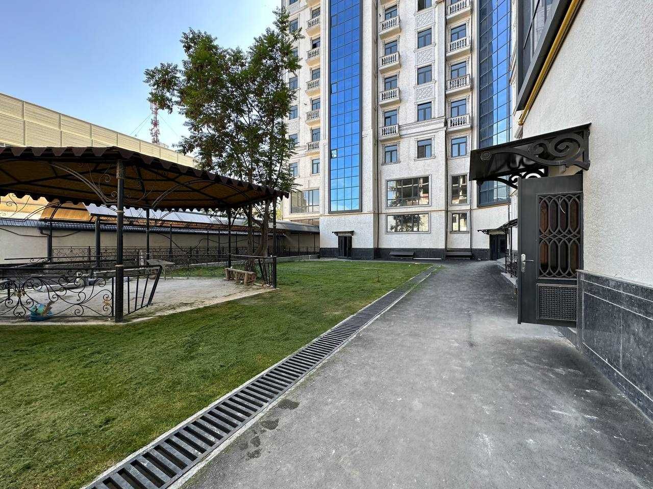 Продается новостройка 3 ком  ул Нукус Dream House (70531)