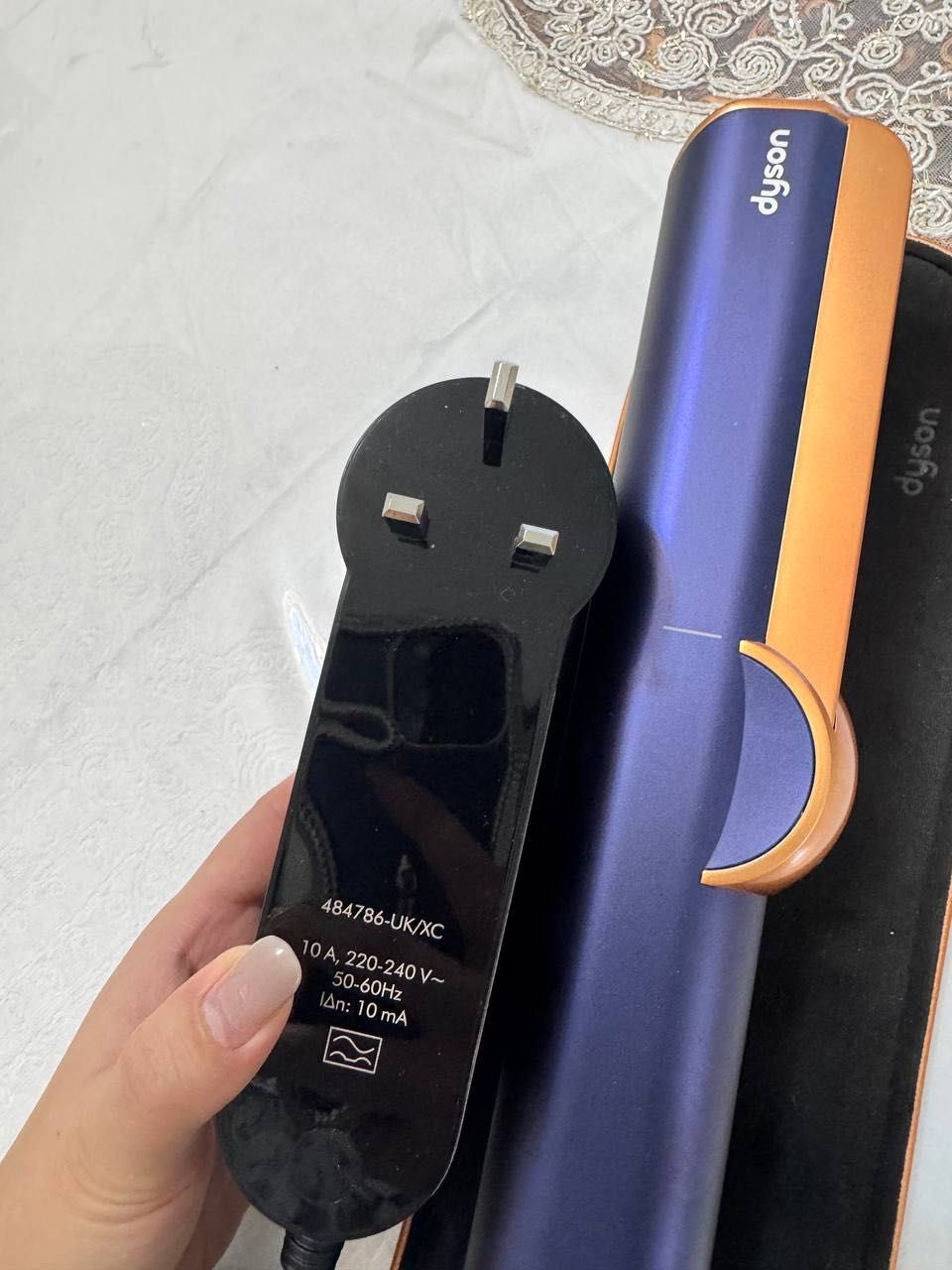 Dyson Airstrait™ Prussian Blue