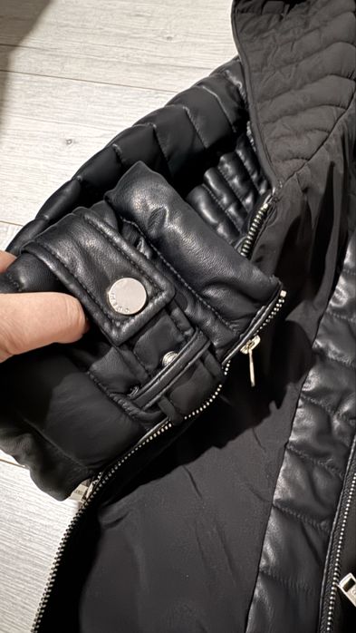 Geaca Superba Guess impecabila