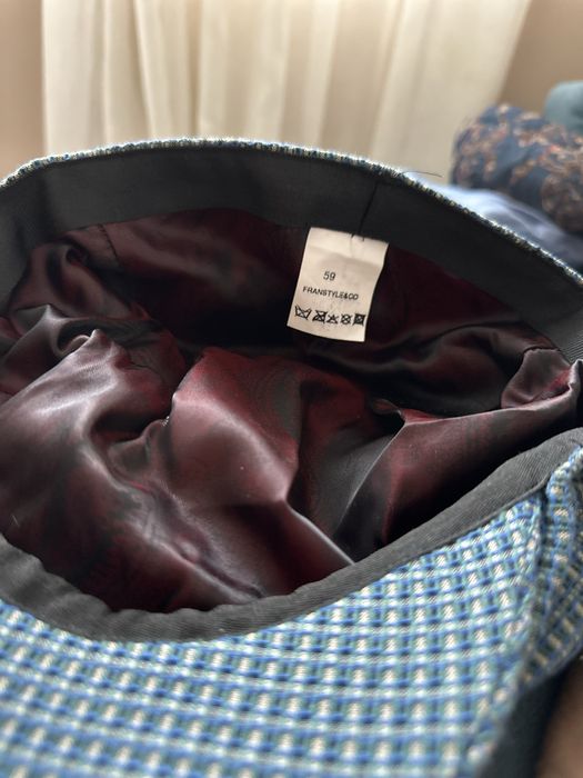 Мъжки каскети различни размери