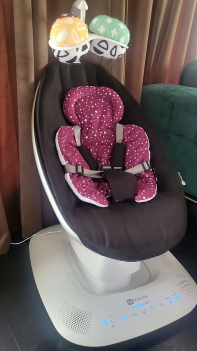 Електрическа бебешка люлка MamaRoo 5.0.
