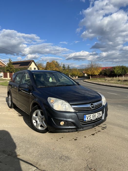 Vand opel astra h 2008 sau schimb