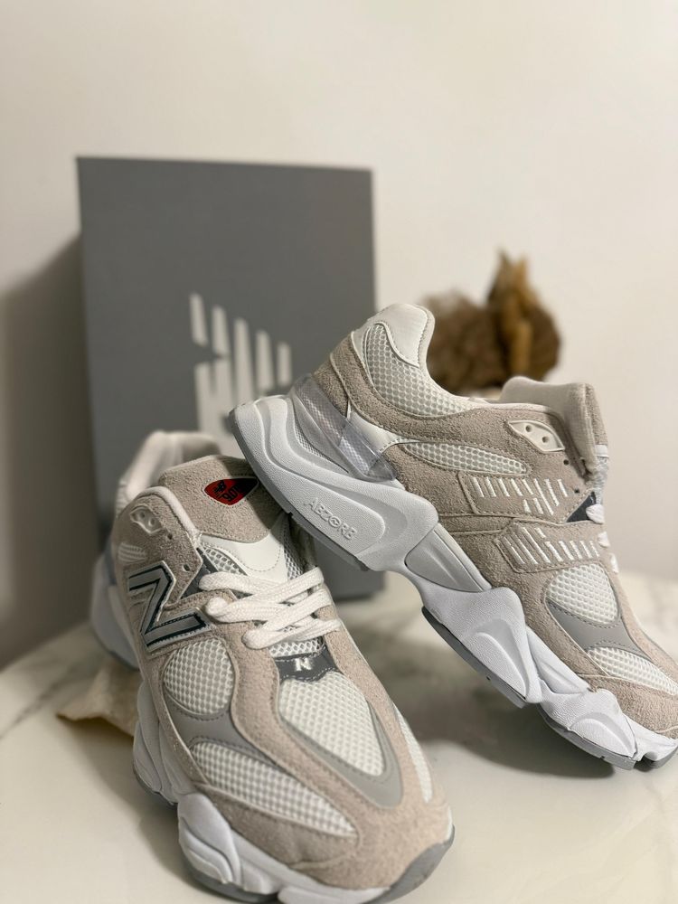 Adidasi New Balance 9060