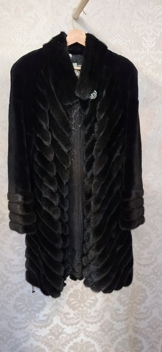 Шуба норковая в отличном состоянии