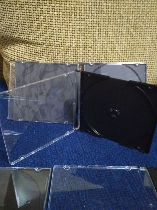 Продам слимы (коробочки, боксы,футляр) для СД (CD) и ДВД (DVD)дисков
