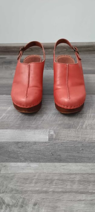 Benvenuti * Saboti rosii din piele naturala,nr.37