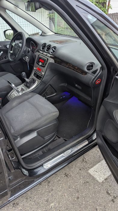 Ford galaxy 2010