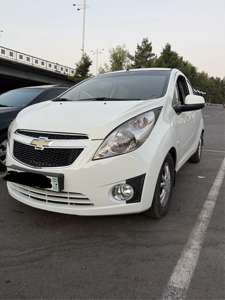 Spark sotiladi 2015 yil