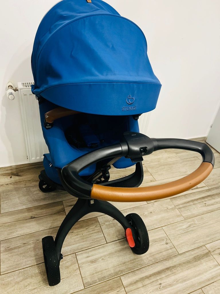 Vând cărucior Stokke xplory X