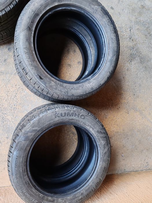 Vând cauciucuri 215/60/17 C M+S 8 buc imp Germania