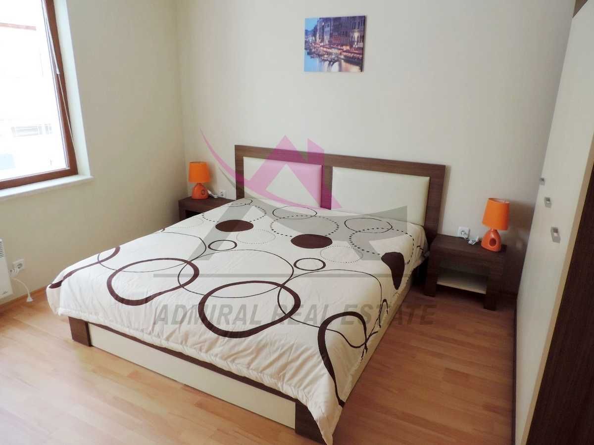 Дава се под наем Двустаен апартамент в Варна, ВИНС - 65 кв.м за 475 € - Снимка #2