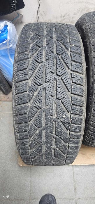 Гума зимна Гума всесезонна кормуран 225/45/17