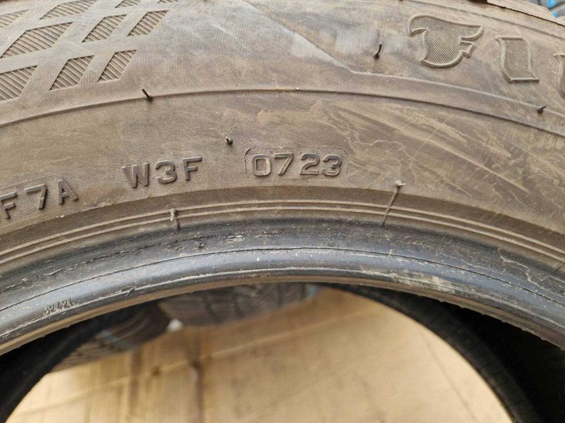 4 Firestone R17 235/55
всесезонни гуми 
DOT0723
