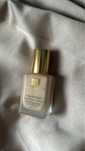 Estee Lauder YSL fond de ten