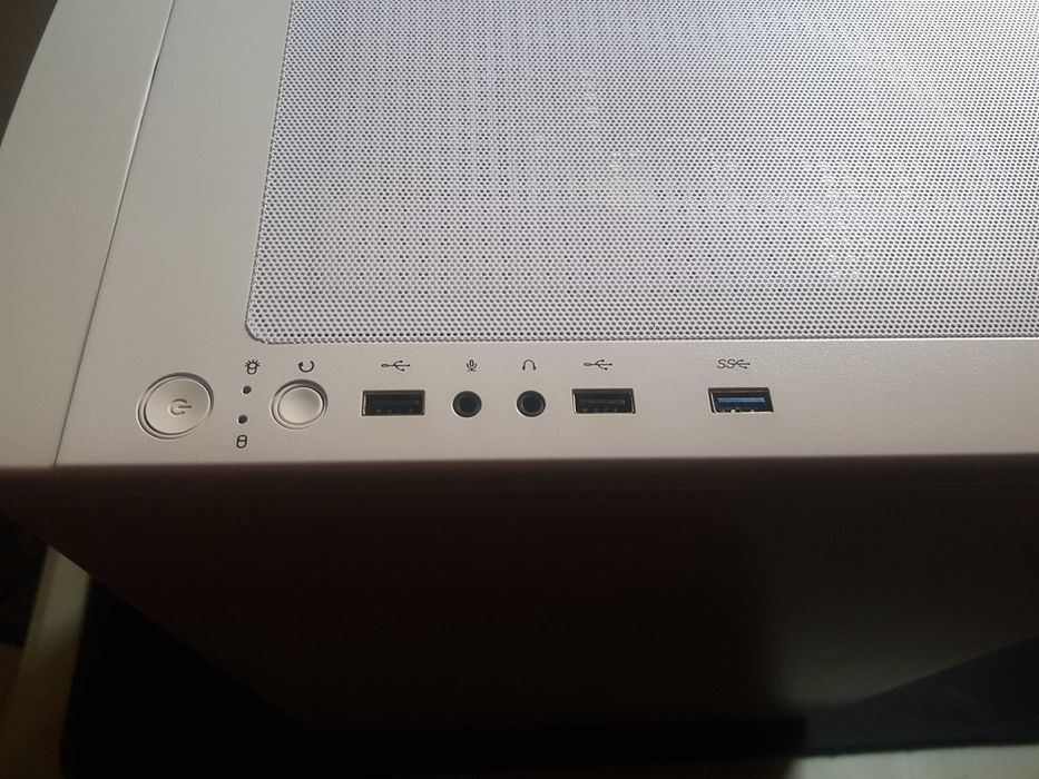 PC Gaming Ryzen 5 GTX 1650 64GB RAM 4TB