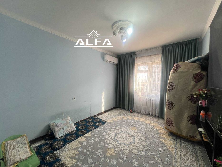 Buxoroda kvartira xonadon uy sotiladi 2 xonali 44m² 2-qavat.