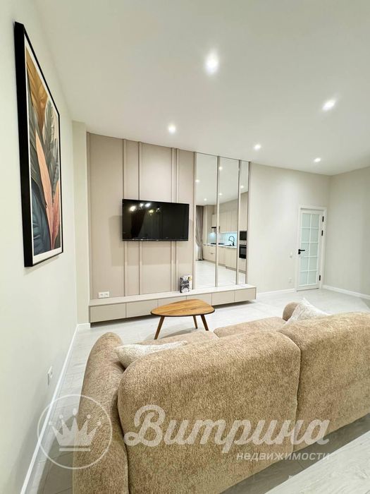 Продаётся 3-комнатная квартира ул. Бобура