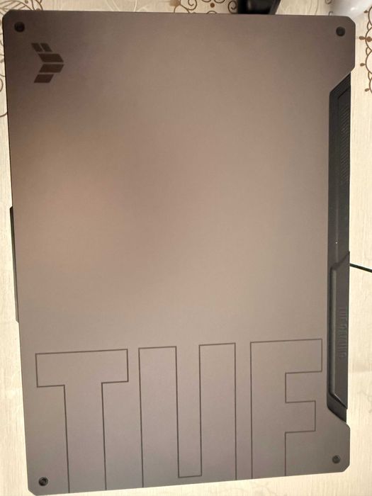 Asus TUF gaming 16GB/512GB SSD/15.6 "FHD IPS 144Hz / RTX 3050 4GB DDR6