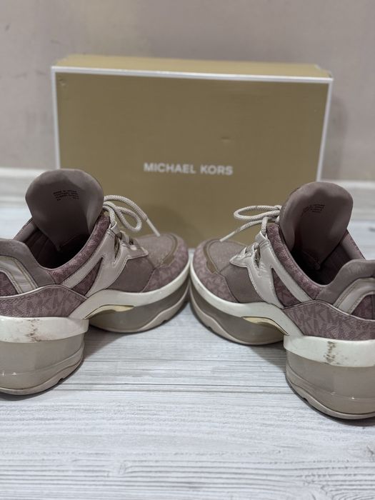 Дамски обувки Michael Kors Olympia