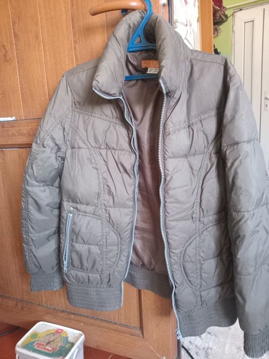 Осенняя куртка демисезонная