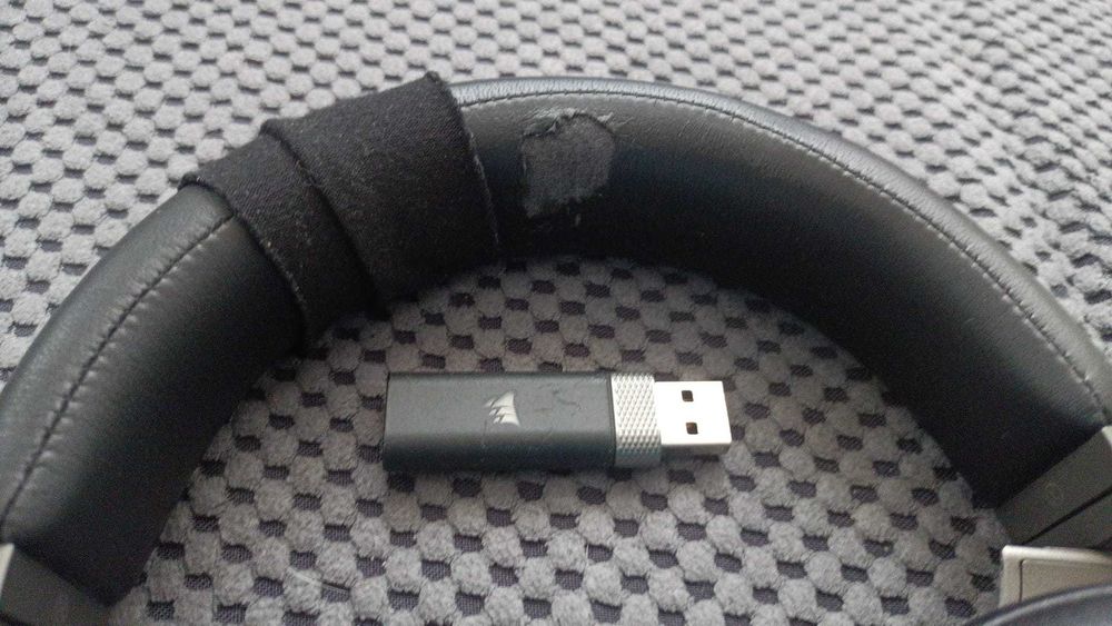 Corsair Virtuoso Wireless – Căști Gaming Premium