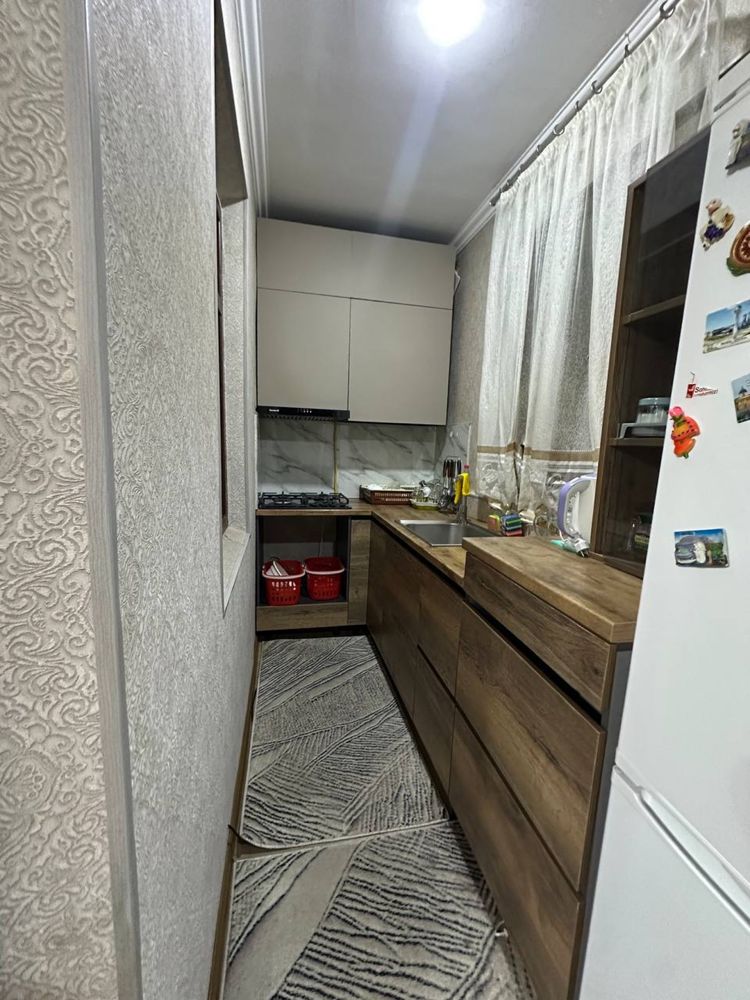 Чиланзар 19. Срочная Продажа. 2 х комнатная
