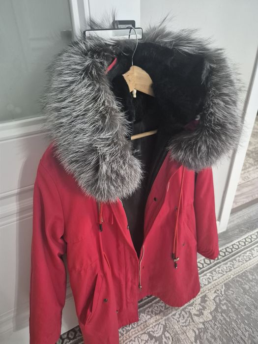 Продам парку в отличном состоянии