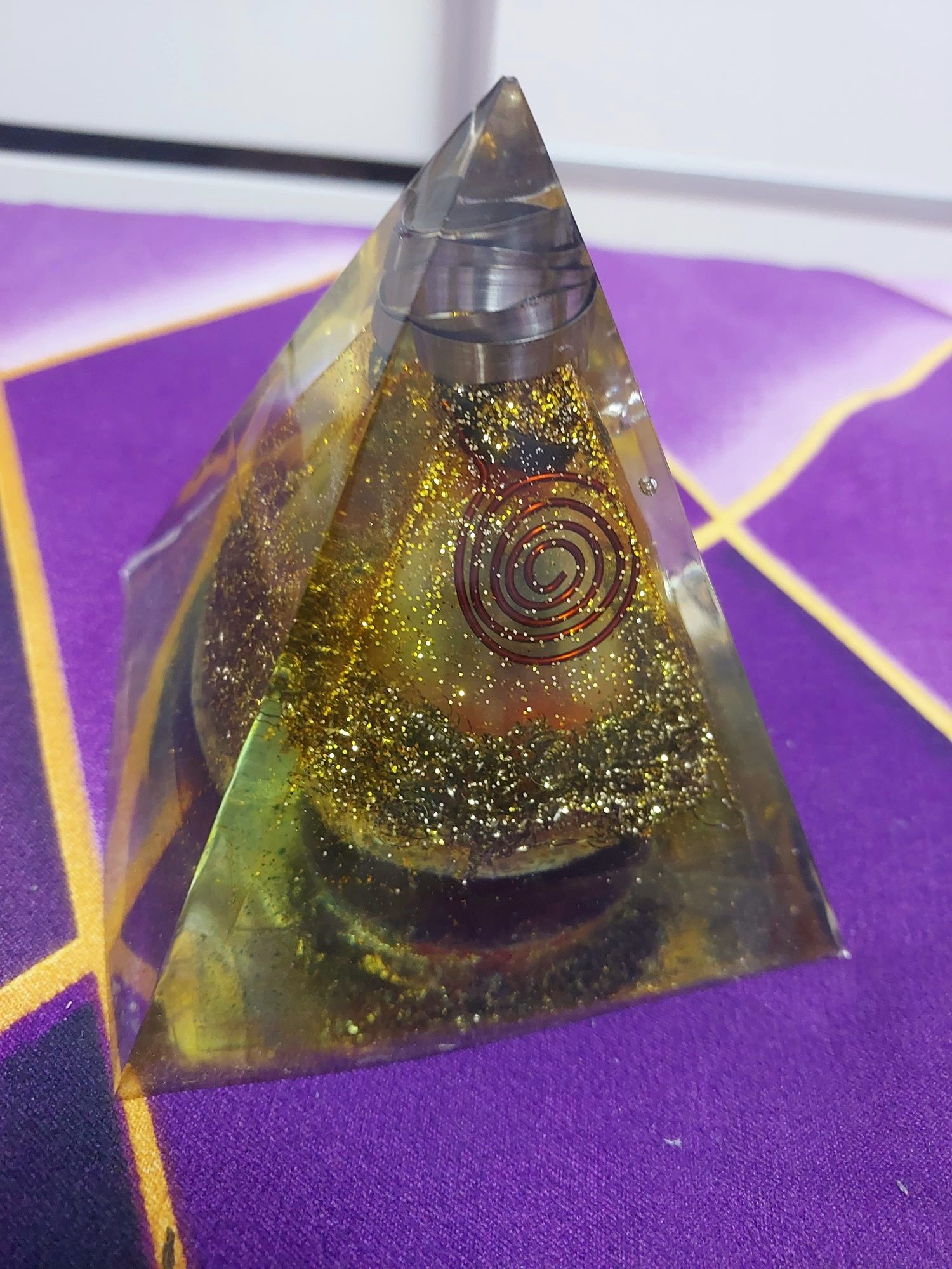 Piramida handmade  13 x 11 cm