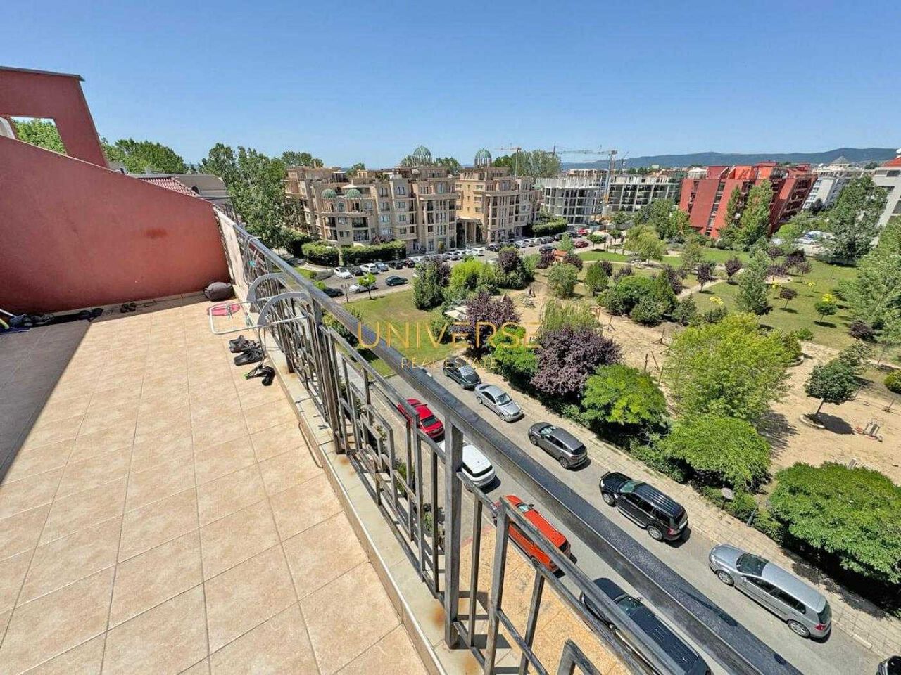 Продава се Двустаен апартамент в к.к. Слънчев бряг - 68 кв.м за 853 €/кв.м - Снимка #9