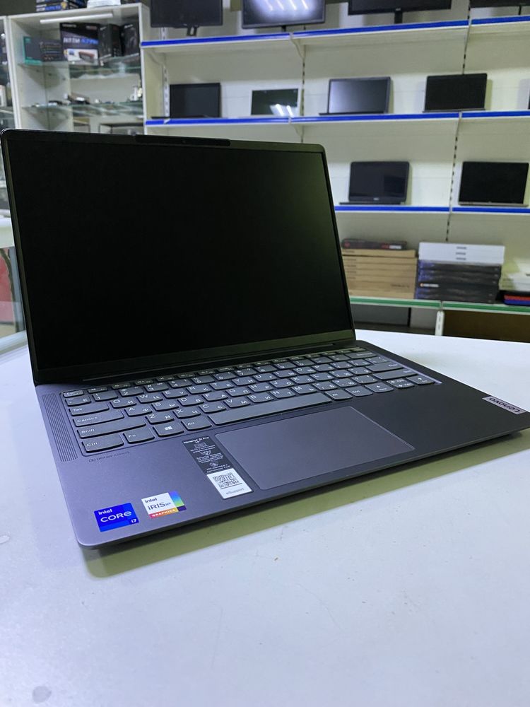 Lenovo ideapad 5pro intel core i7 11-го поколения.