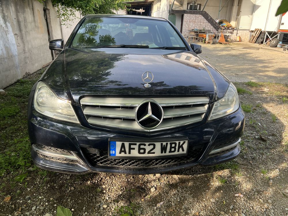 Мерцедес w204 2.5Cdi 204h.p