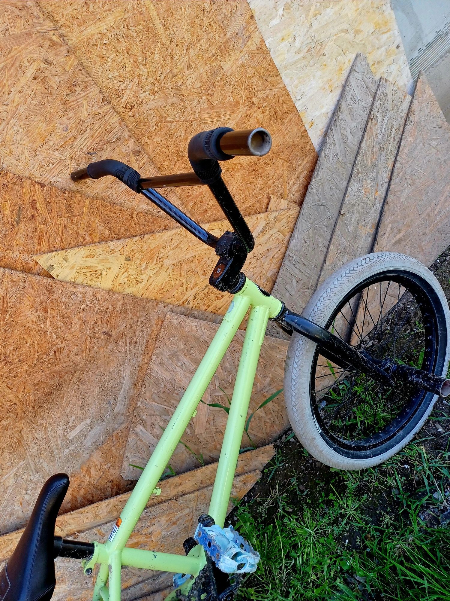 Bmx haro premium stray