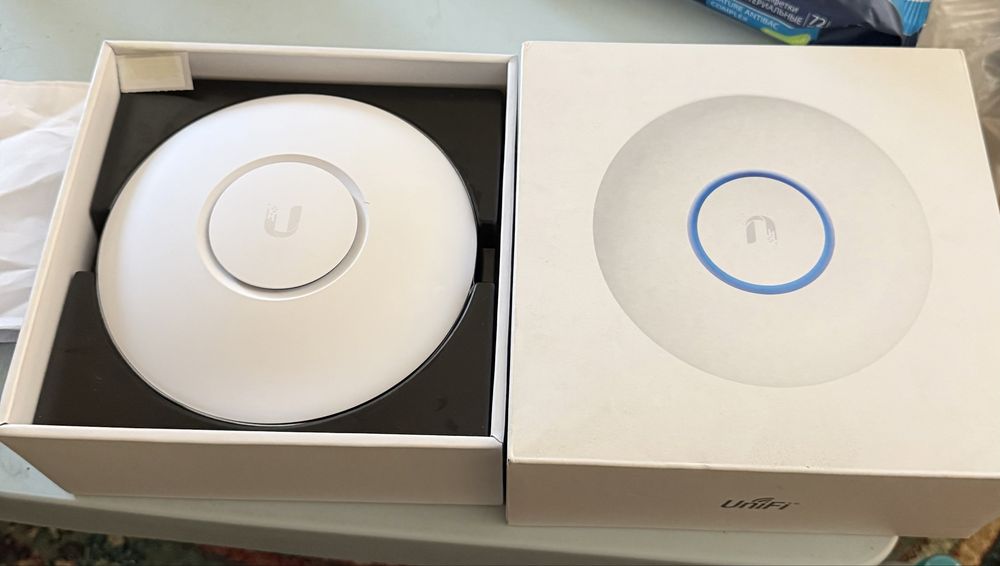 Продам Ubiquiti UAP-nanoHD