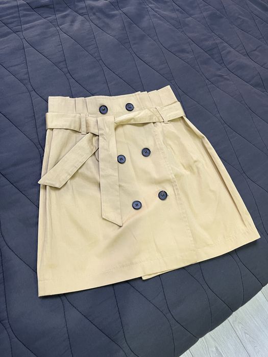 Шорты, юбка хs bershka