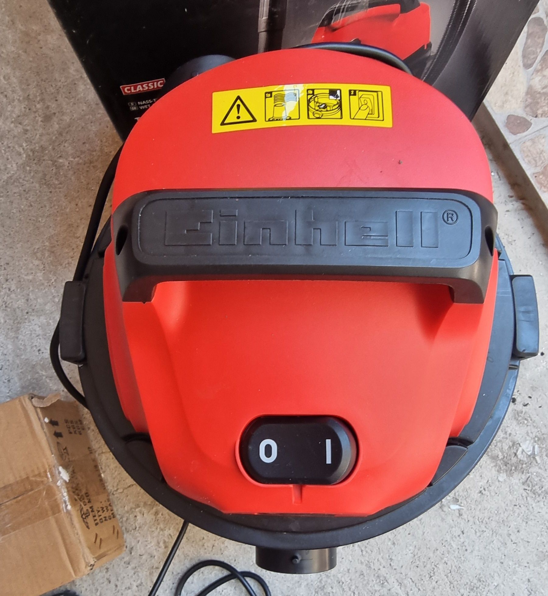 Прахосмукачка за мокро и сухо почистване Einhell Tc Vc 1815