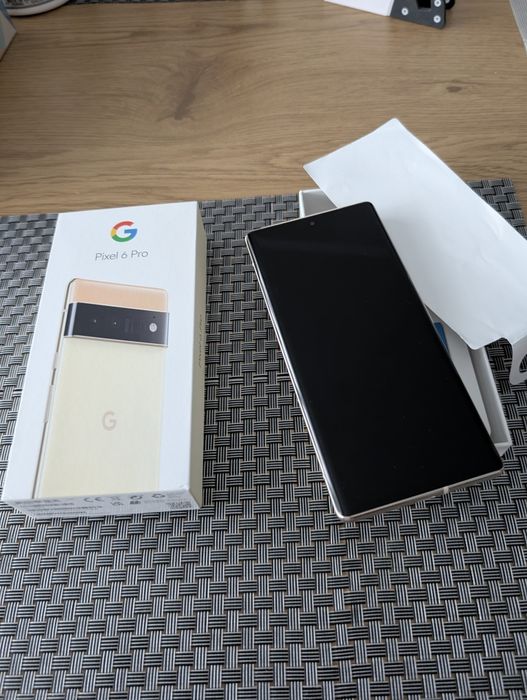 Google Pixel 6 Pro 128 GB Sorta Sunny Neverlocked