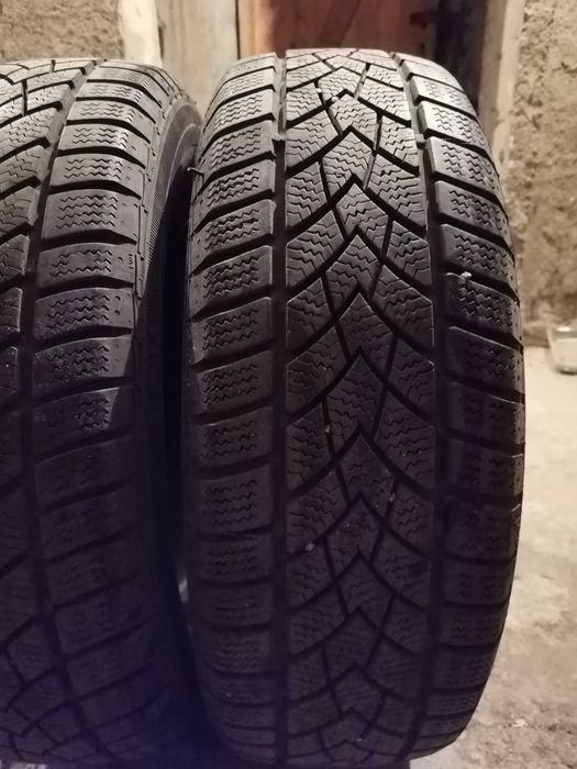 Продавам 2 броя зимни гуми 175.65.14 на 1 сезон дот 2019