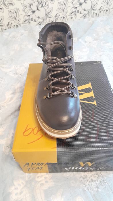 Продаю сапоги берцы