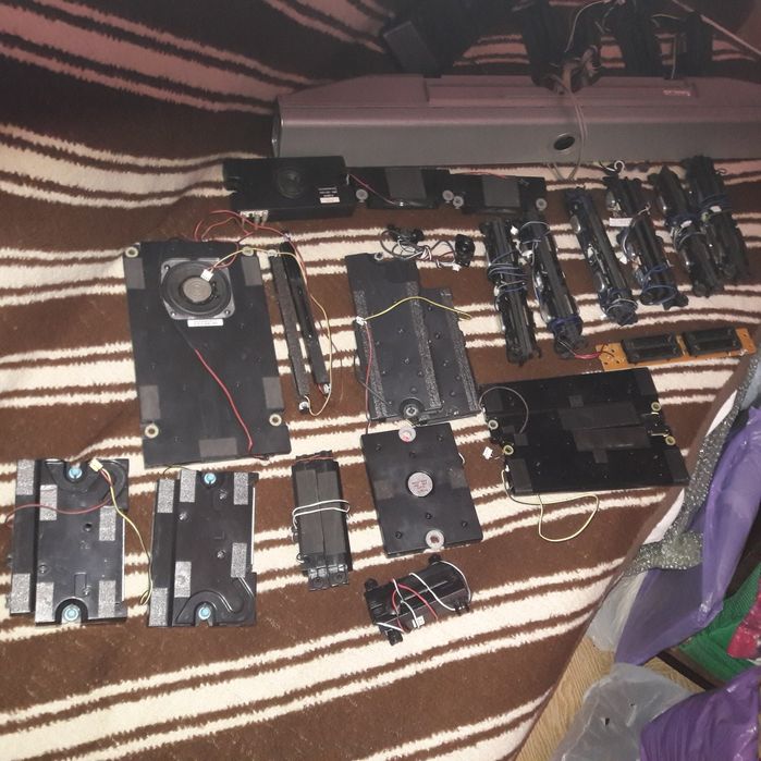 Boxe tv,audio 2x10w/8Ohmi,difuzoare plasma 15w/8ohm;20W/8ohm