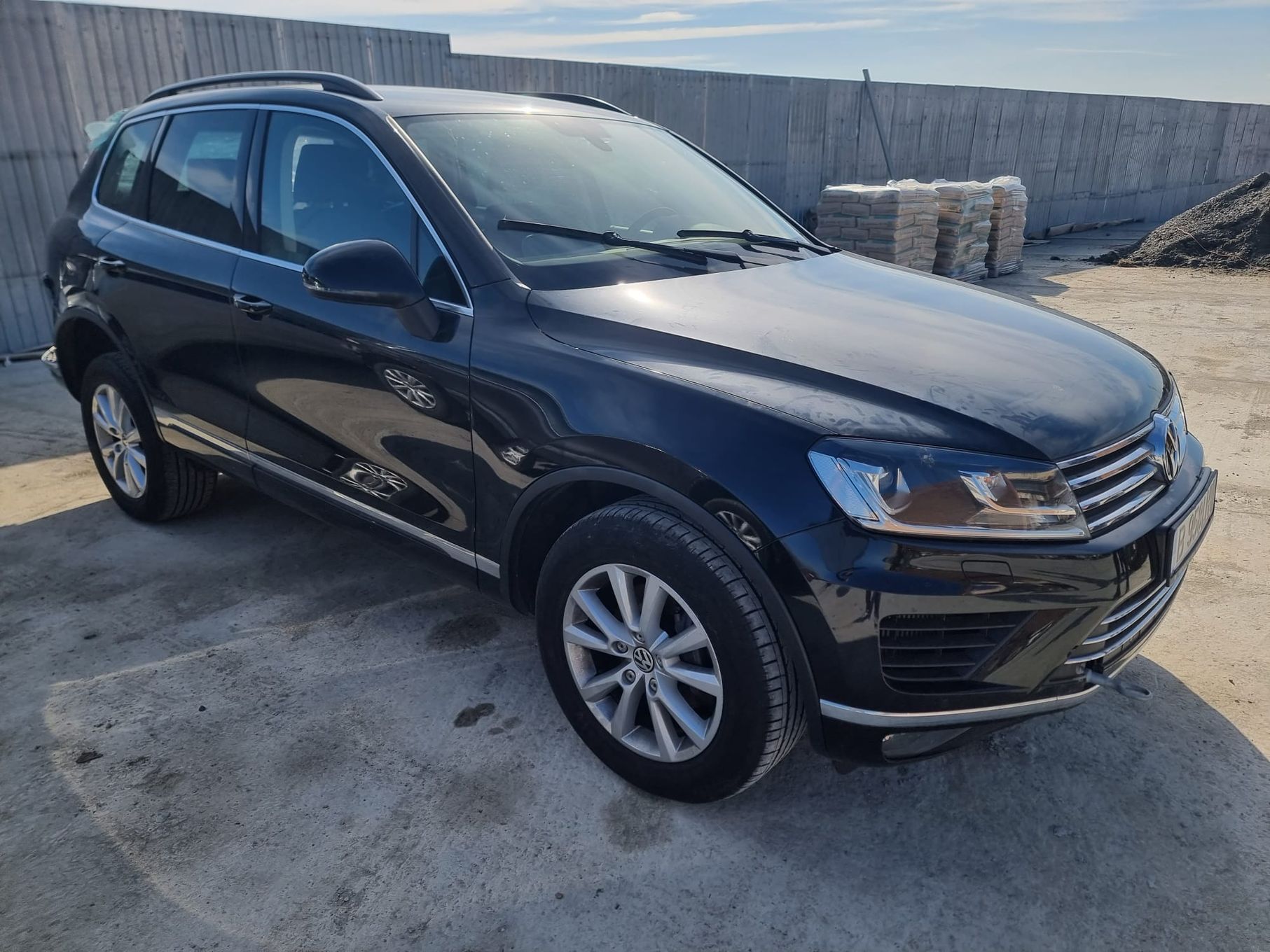 Dezmembrari VW Touareg 7P 2017 facelift motor 3.0tdi CVWA Dezmembrez piese planetara perna compresor aripa stanga dreapta cayenne