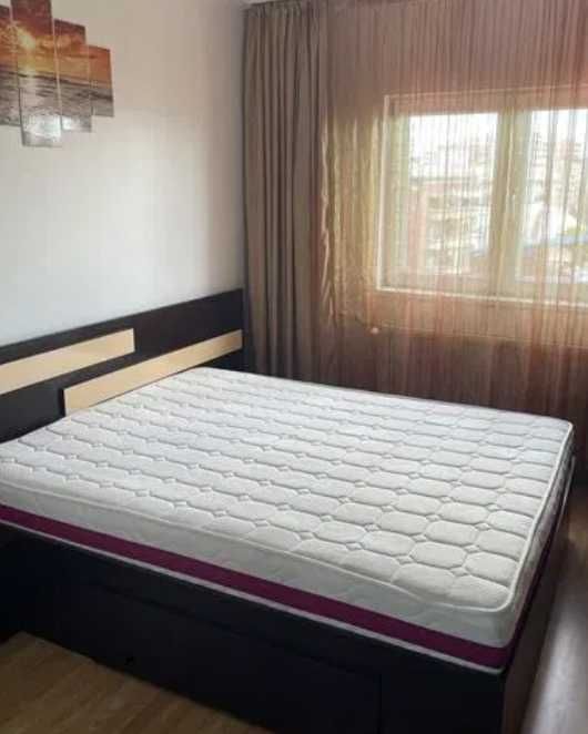 Дава се под наем Двустаен апартамент в Пловдив, Център - 65 кв.м за 300 € - Снимка #1