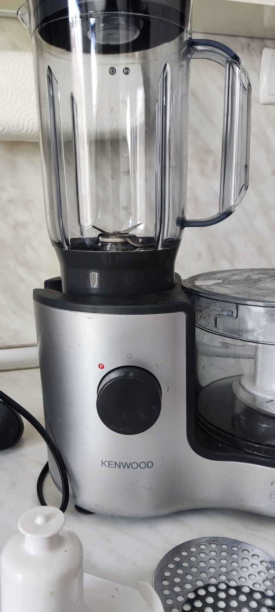 Кухненски робот Kenwood